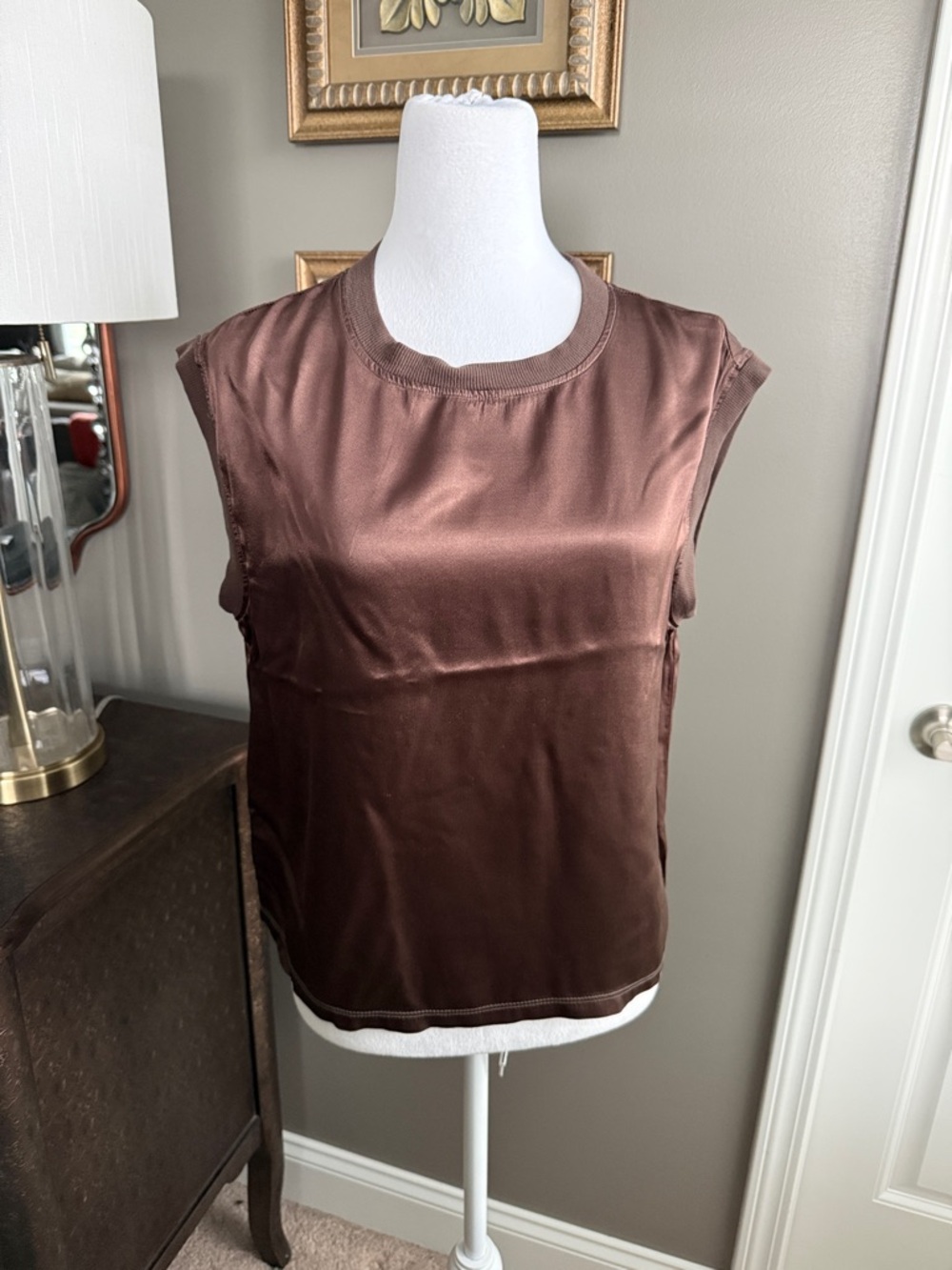 Evereve LA made Satin Sleeveless Shell Top - Brown